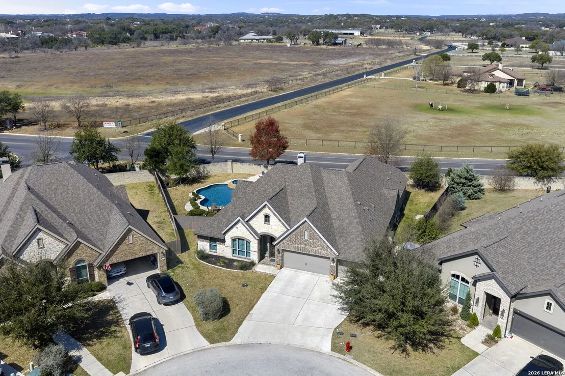 Photo of 30127 Valley Trace