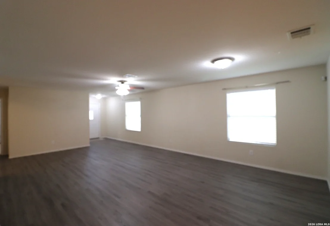 Photo of 137 Willow Brook