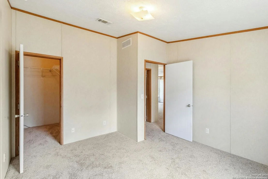 Photo of 905 High Mesa
