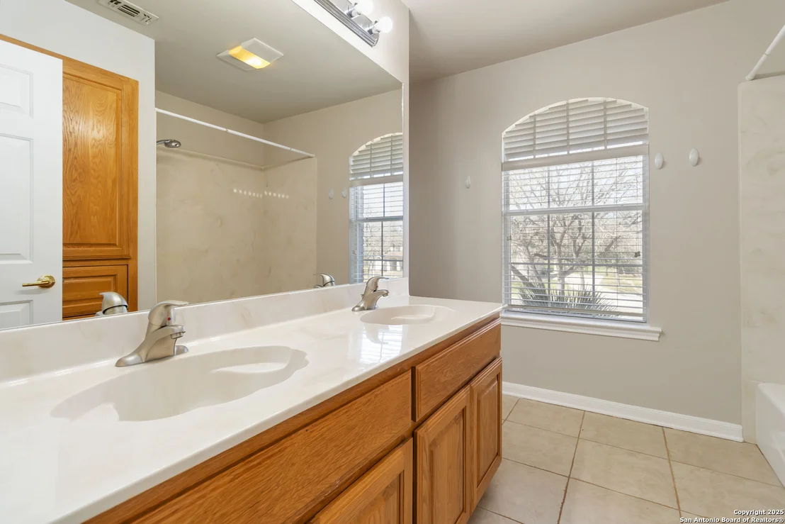 Photo of 509 Kendall Parkway