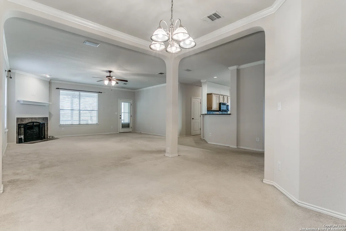 Photo of 756 San Gabriel