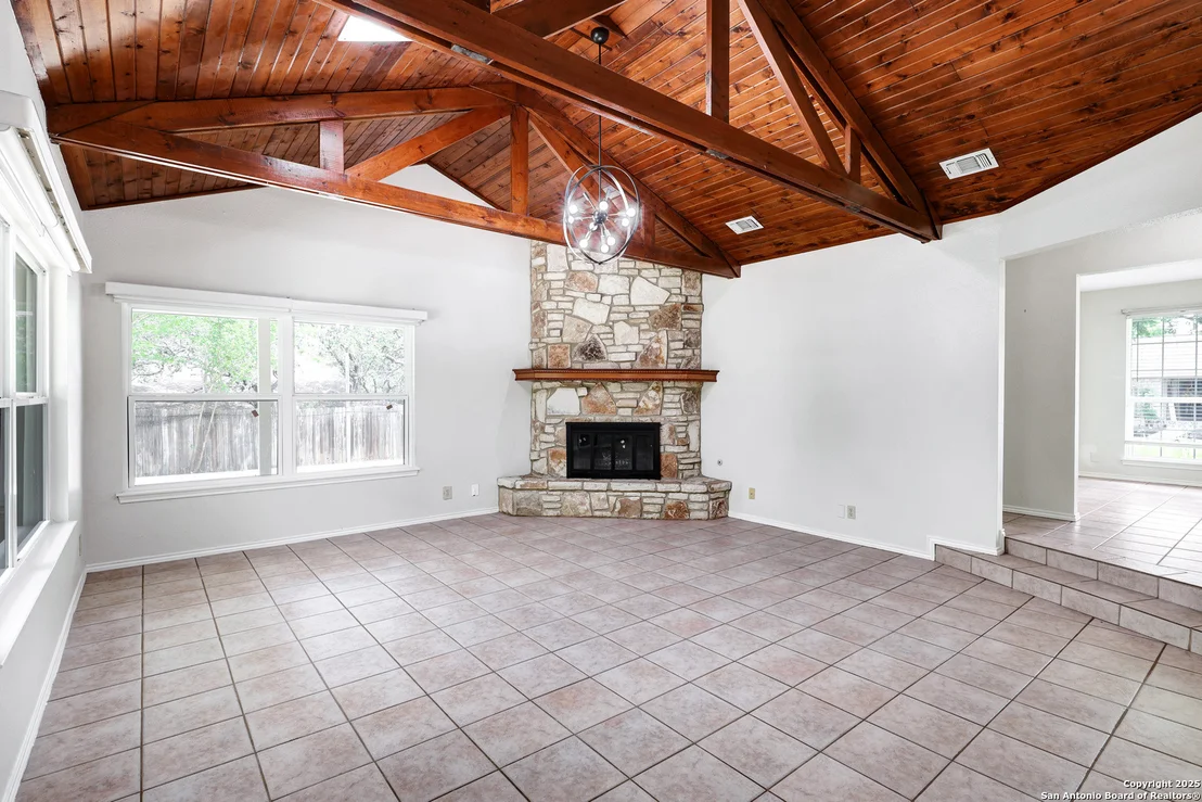 Photo of 13403 Barnsbury Sq
