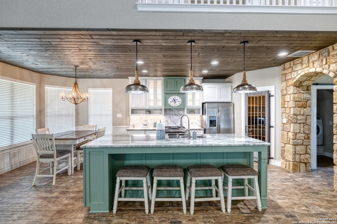 Photo of 2371 N Ranch Road 187
