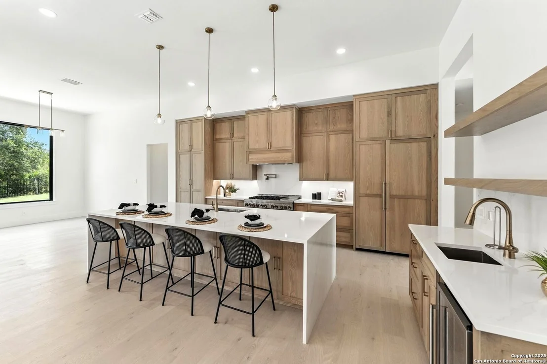Photo of 10302 Kendall Canyon