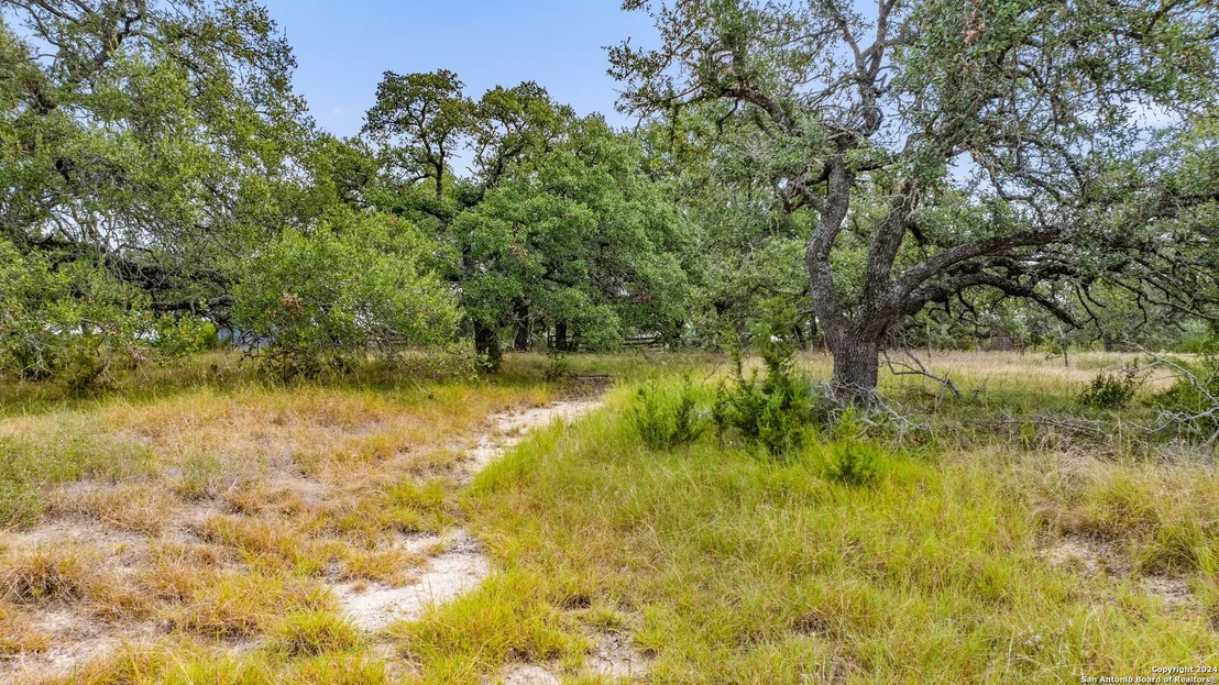 Photo of 6610 highway 290