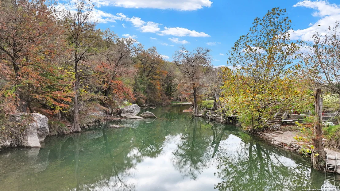 Photo of 213 river forest