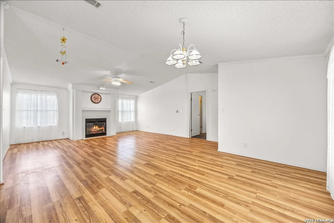 Photo of 611 Hedgestone