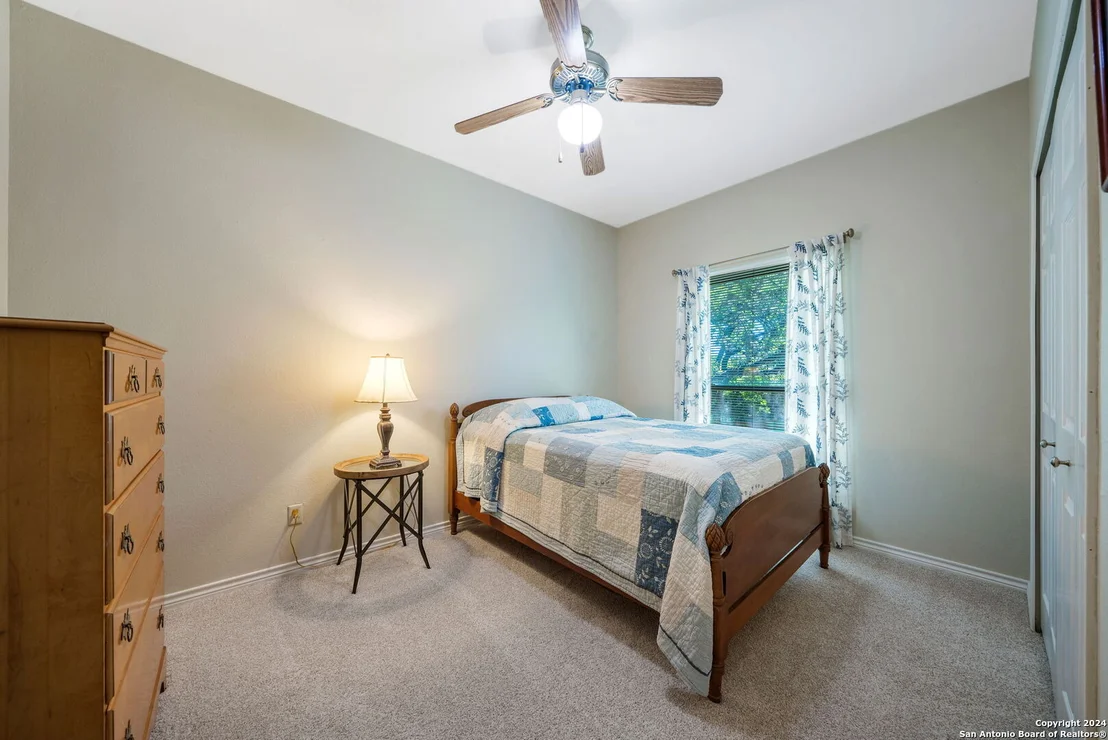 Photo of 2534 RIM OAK