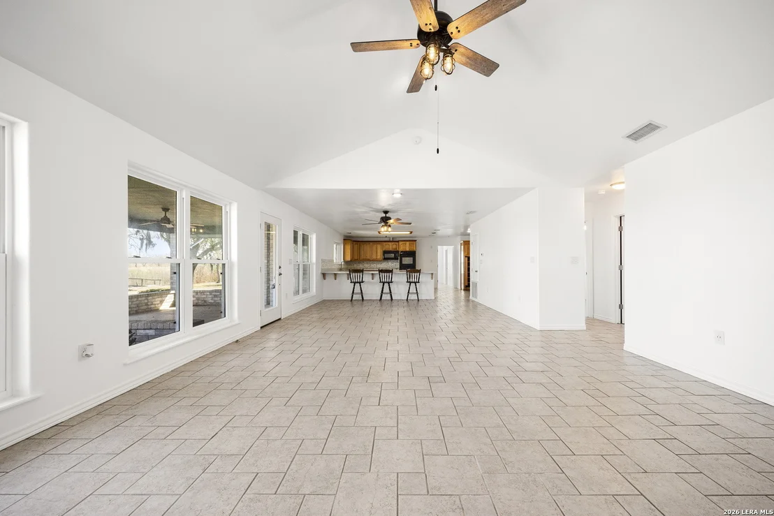 Photo of 1209 County Road 3651