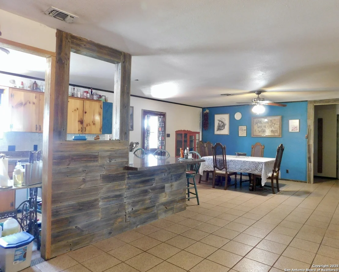Photo of 462 County Road 763