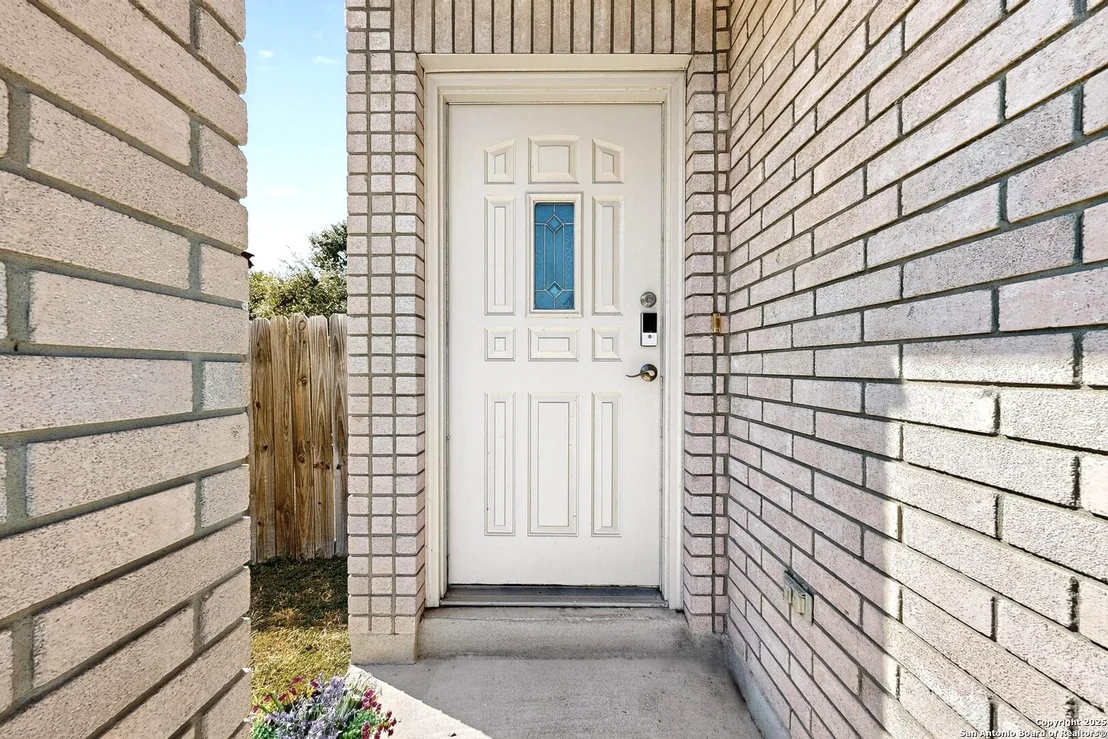 Photo of 4811 Joshua
