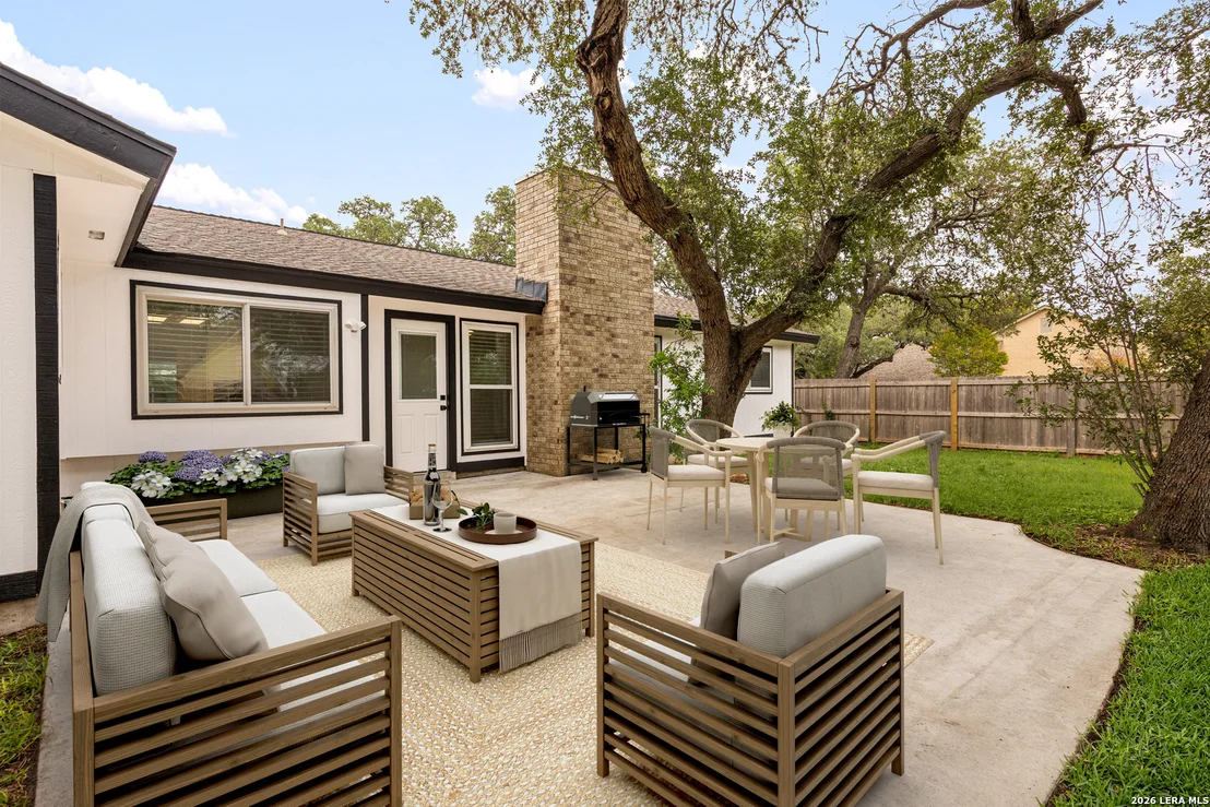 Photo of 3003 Oak Sprawl