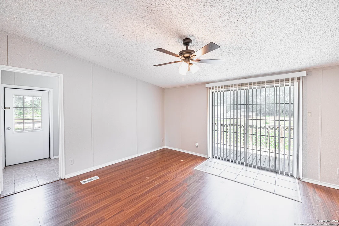 Photo of 14305 Streich