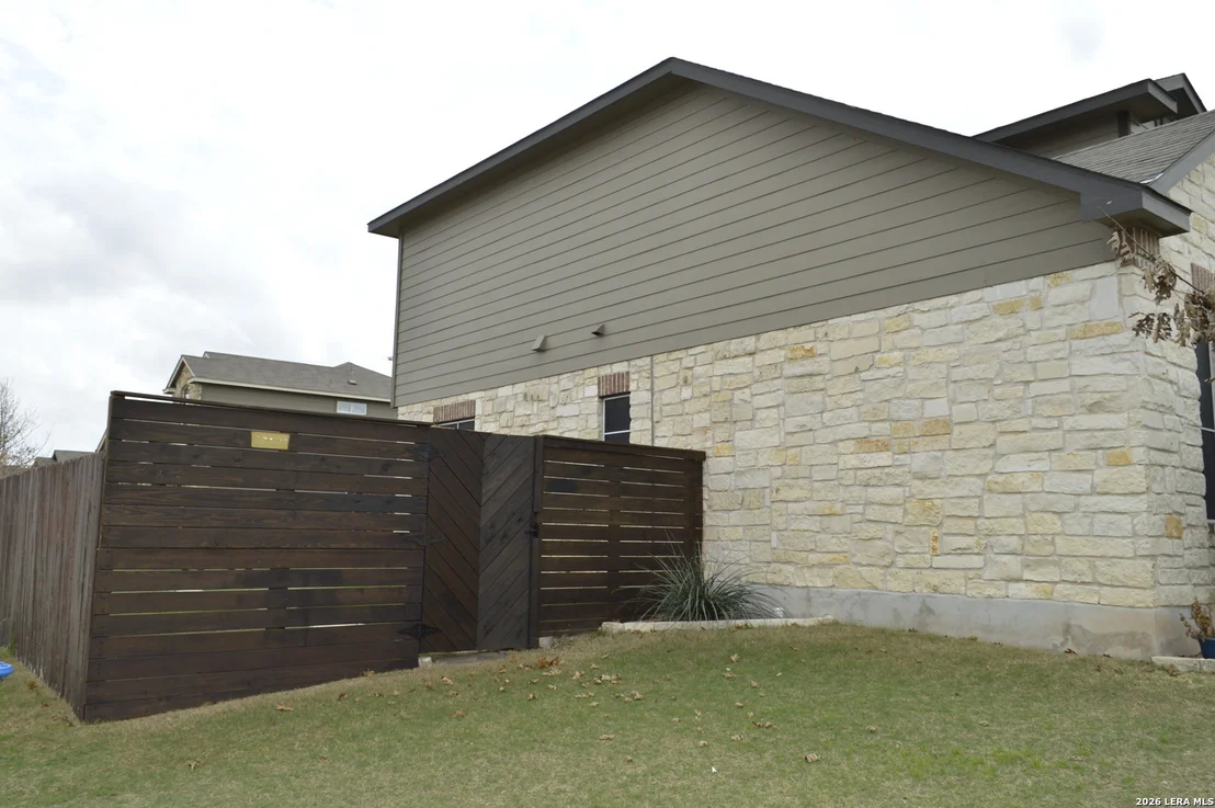 Photo of 952 Cypress