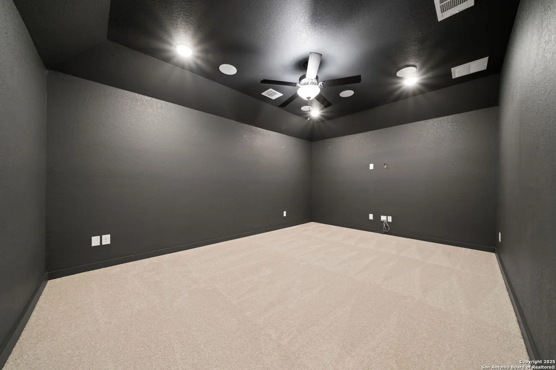 Photo of 12414 Mineshaft