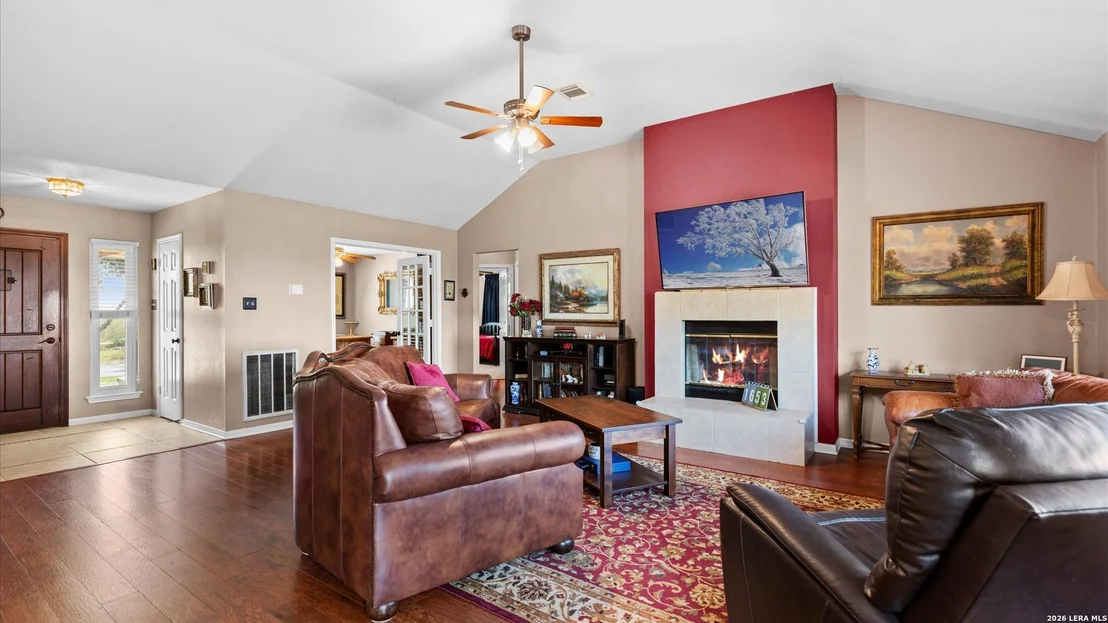 Photo of 8010 Devonshire