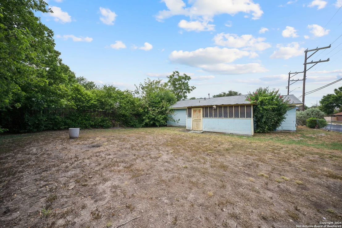Photo of 4903 MELVIN DR