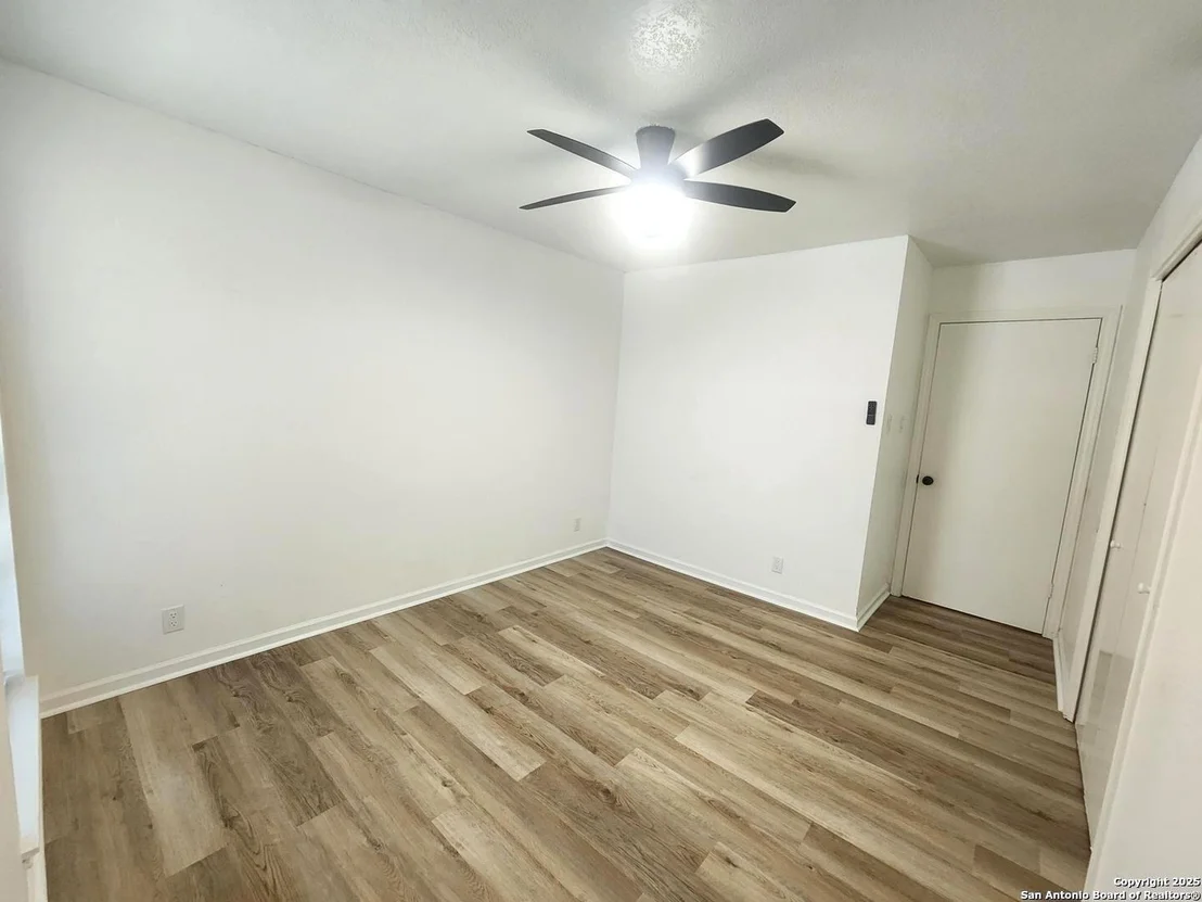 Photo of Unit 44 at 8611 Datapoint Dr