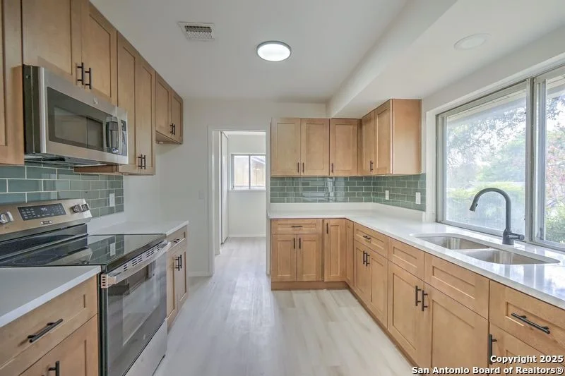 Photo of 5831 Freemans Farm