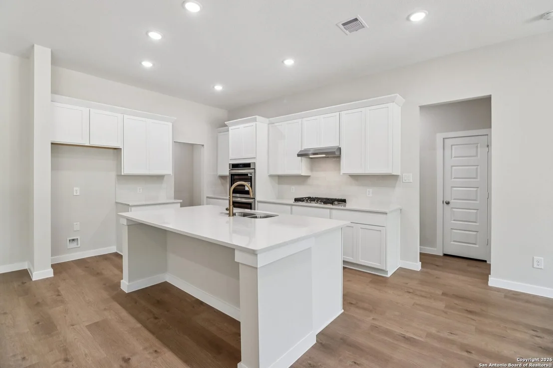 Photo of 549 Alta Vista Drive