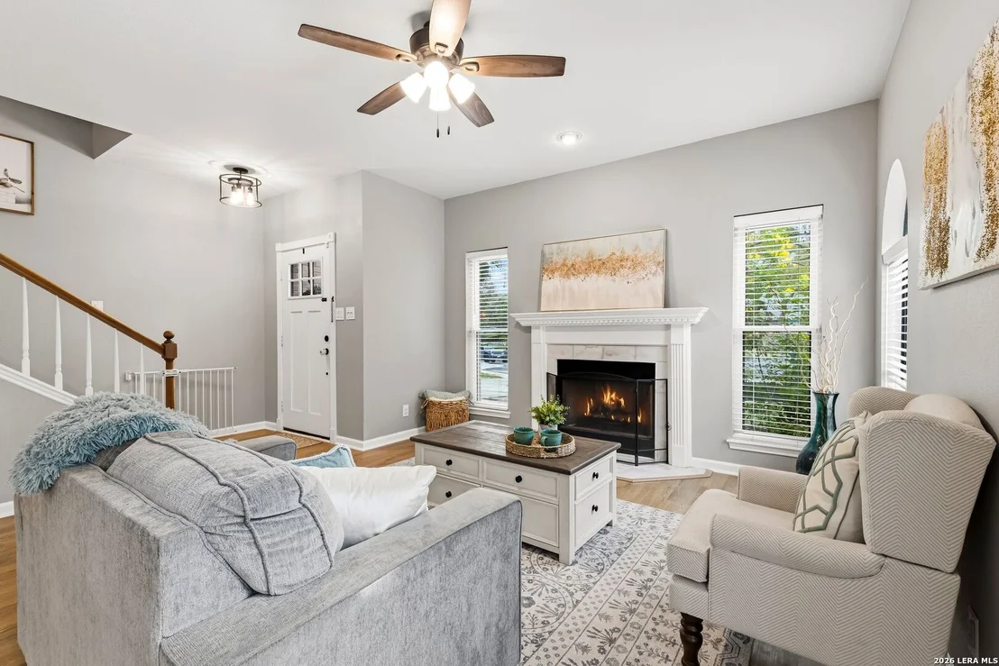 Photo of 14318 Rush Wood