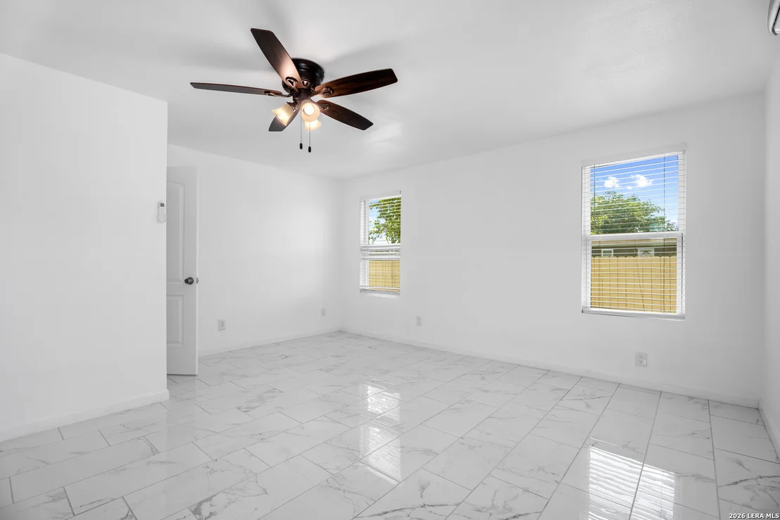 Photo of 8701 County Road 128