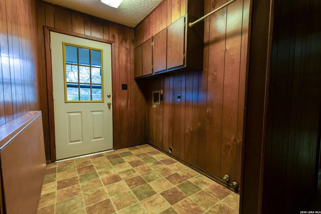 Photo of 4118 Coughran Rd