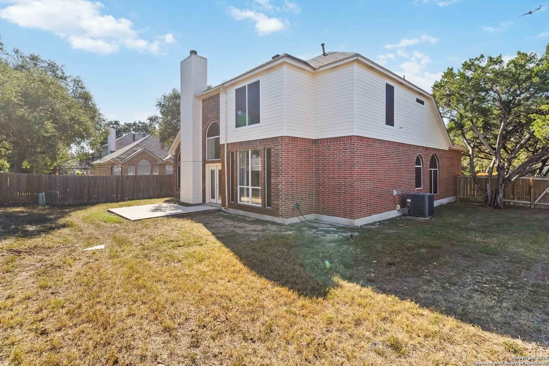 Photo of 14939 Gateview Dr