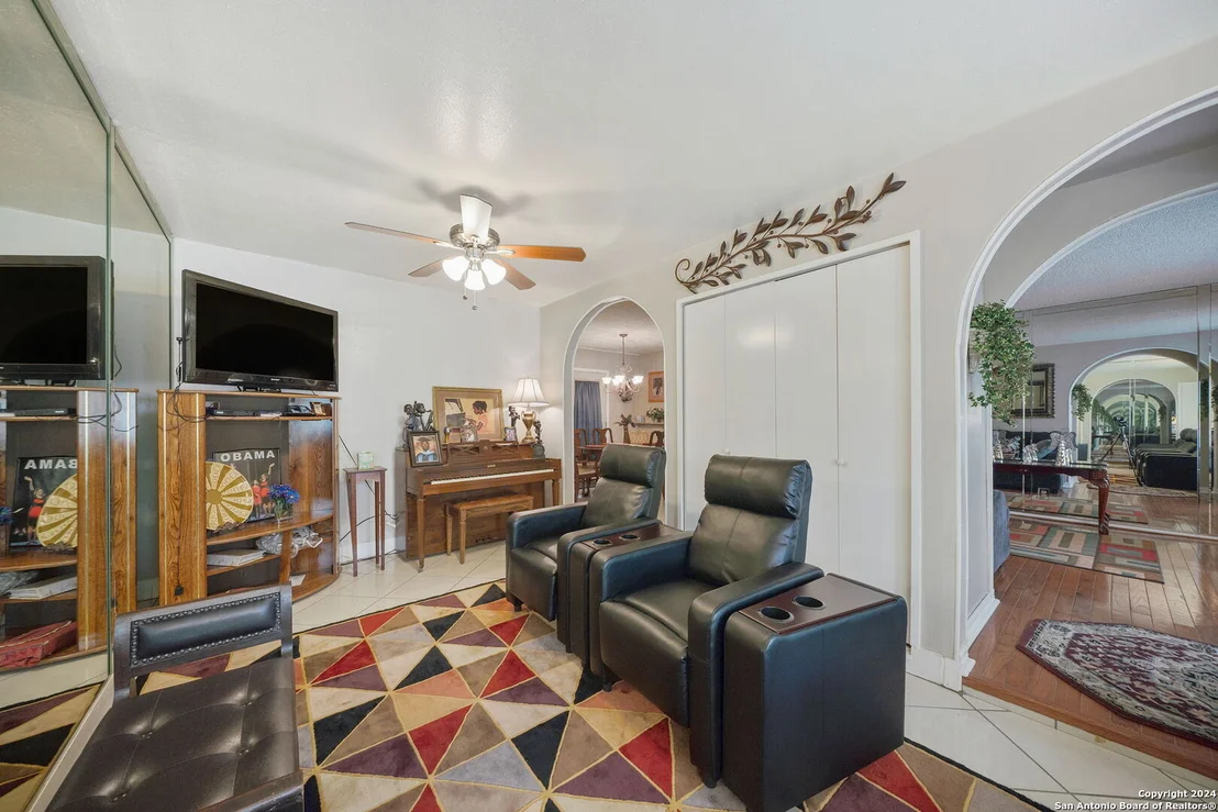 Photo of 4903 MELVIN DR