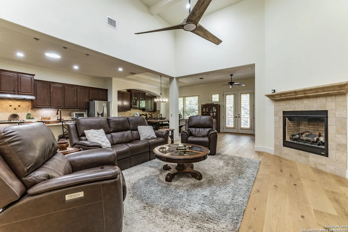 Photo of 22551 ALABADO