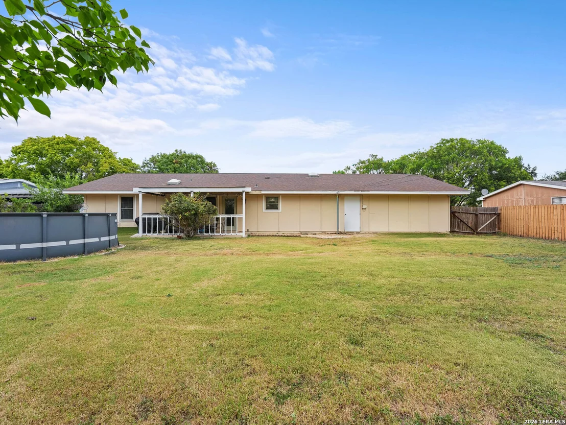 Photo of 118 CYPRESS FALLS DR