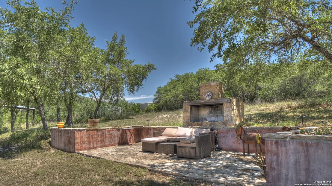 Photo of 121 David Rankin Rd