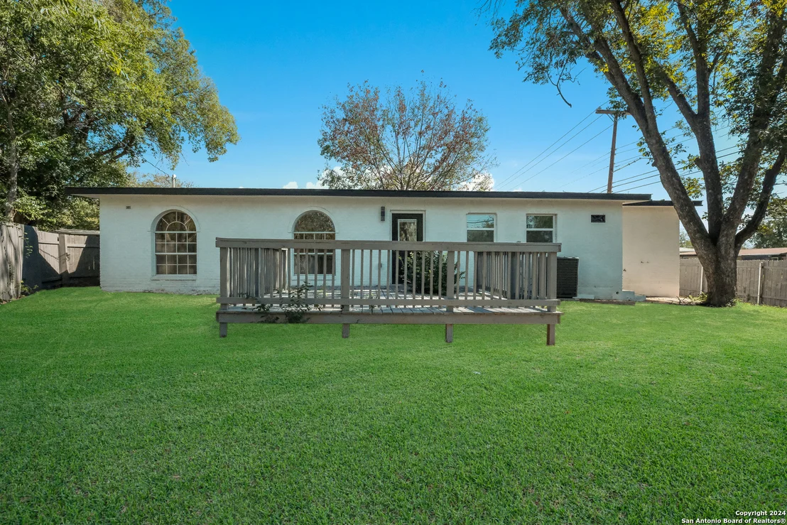 Photo of 103 WARING DR