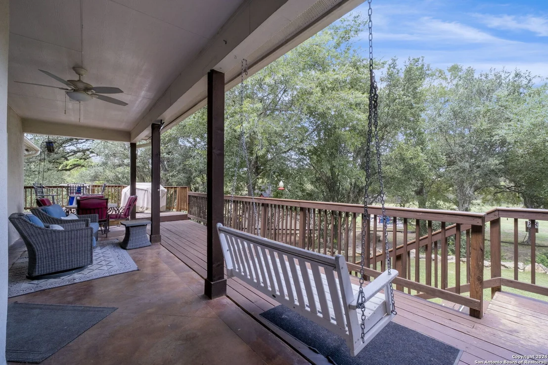 Photo of 215 COMAL RUN