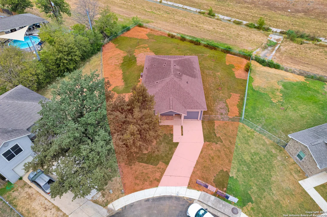 Photo of 519 PRECIOUS DR