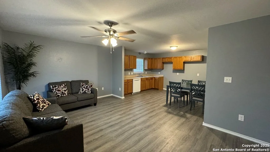 Photo of 807 N AVE D