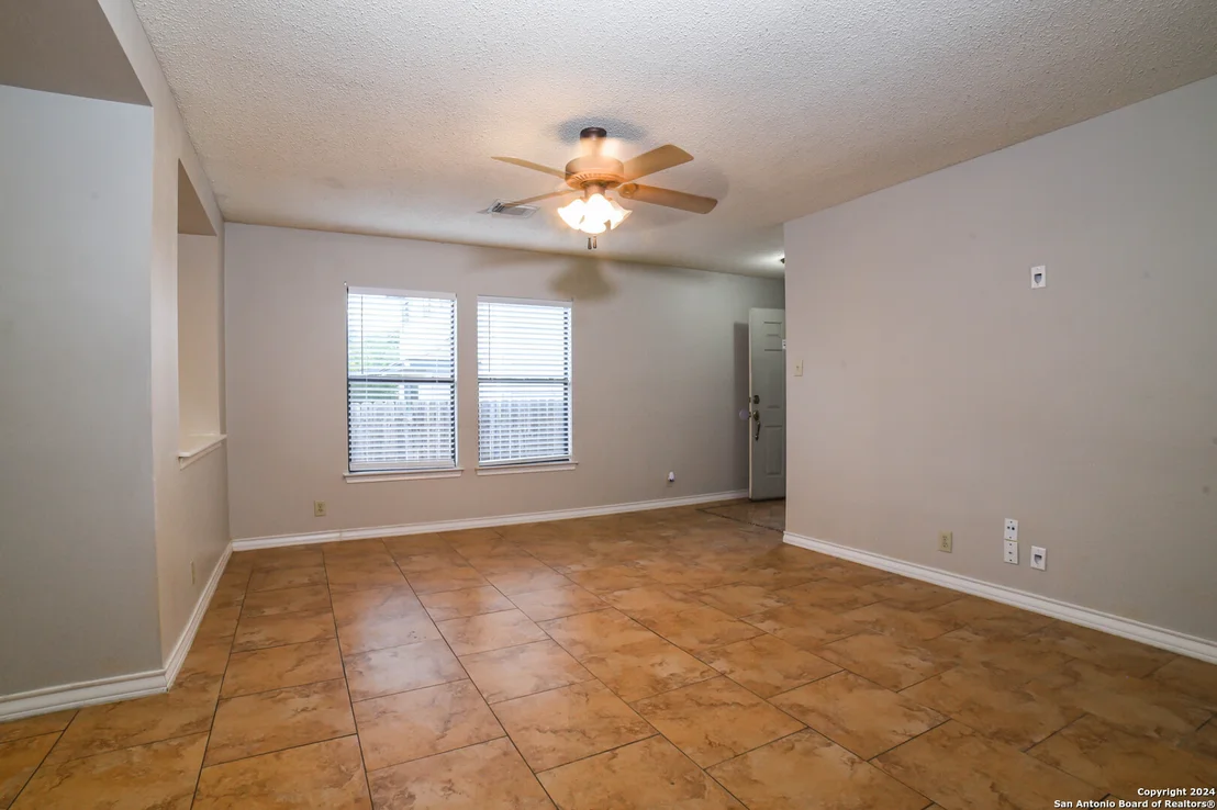 Photo of 10135 SILVER PARK