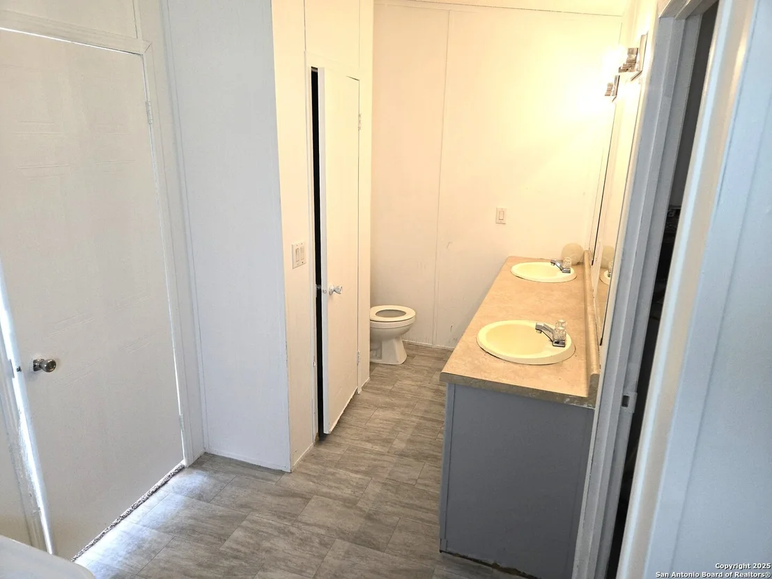 Photo of 4124 Farmview