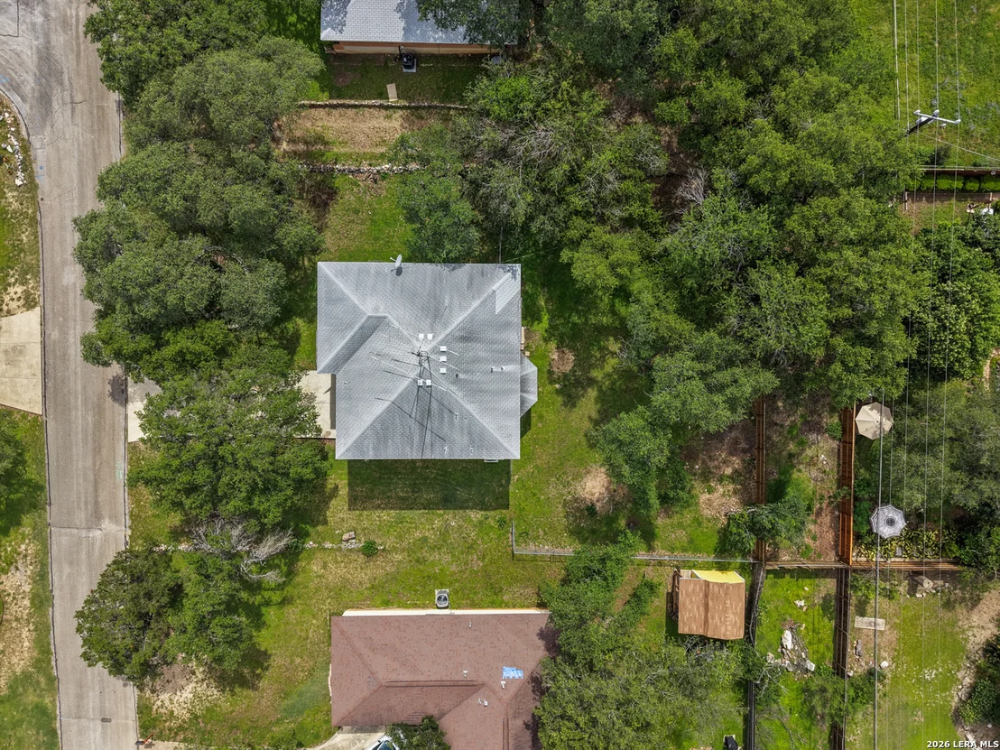 Photo of 1923 TOWN OAK DR
