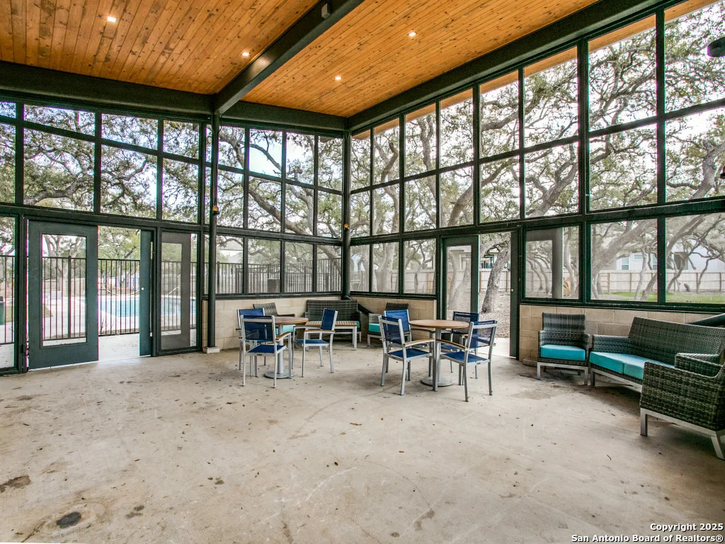 Photo of 5614 Burr Bluff