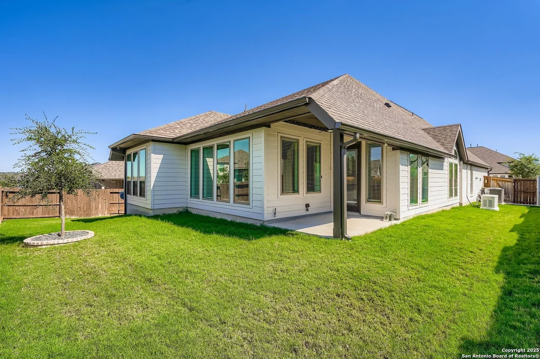 Photo of 4975 Winkler Trail