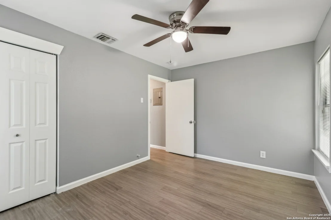 Photo of 2415 Spicewood