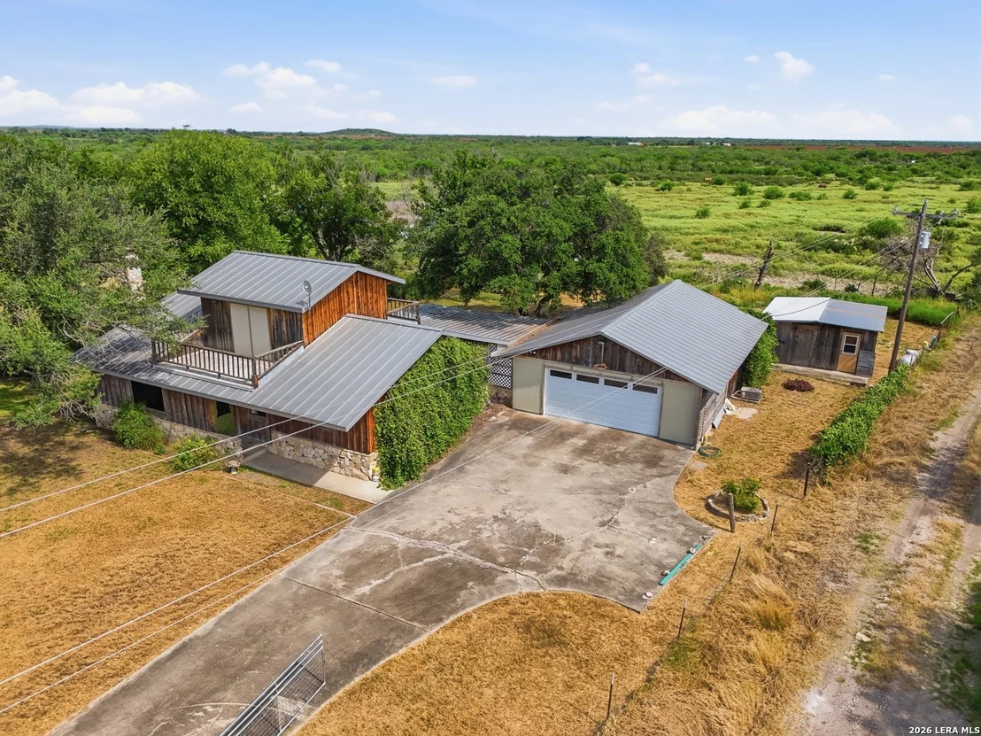 Photo of 383 County Road 404