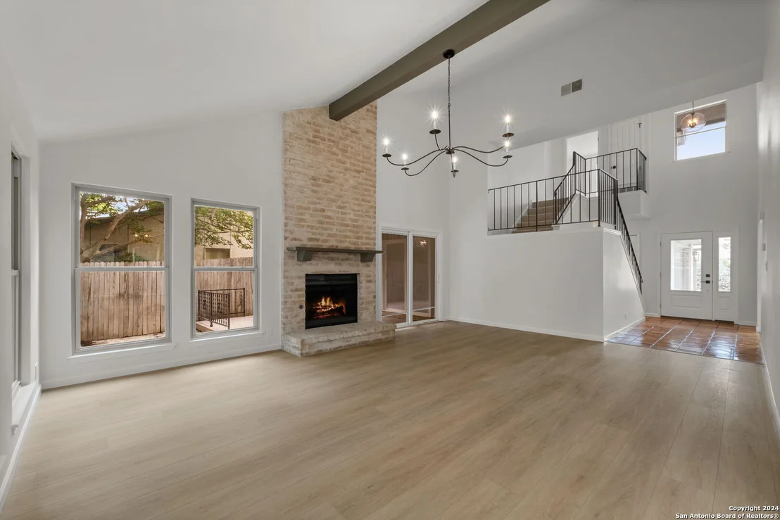 Photo of 15 Campden Cir