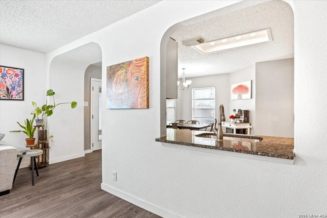 Photo of 13354 Greenstone