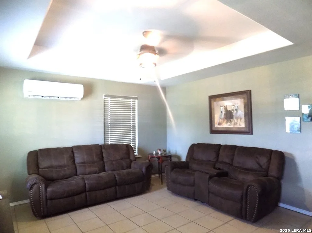 Photo of 220 CALLE ESCUELA