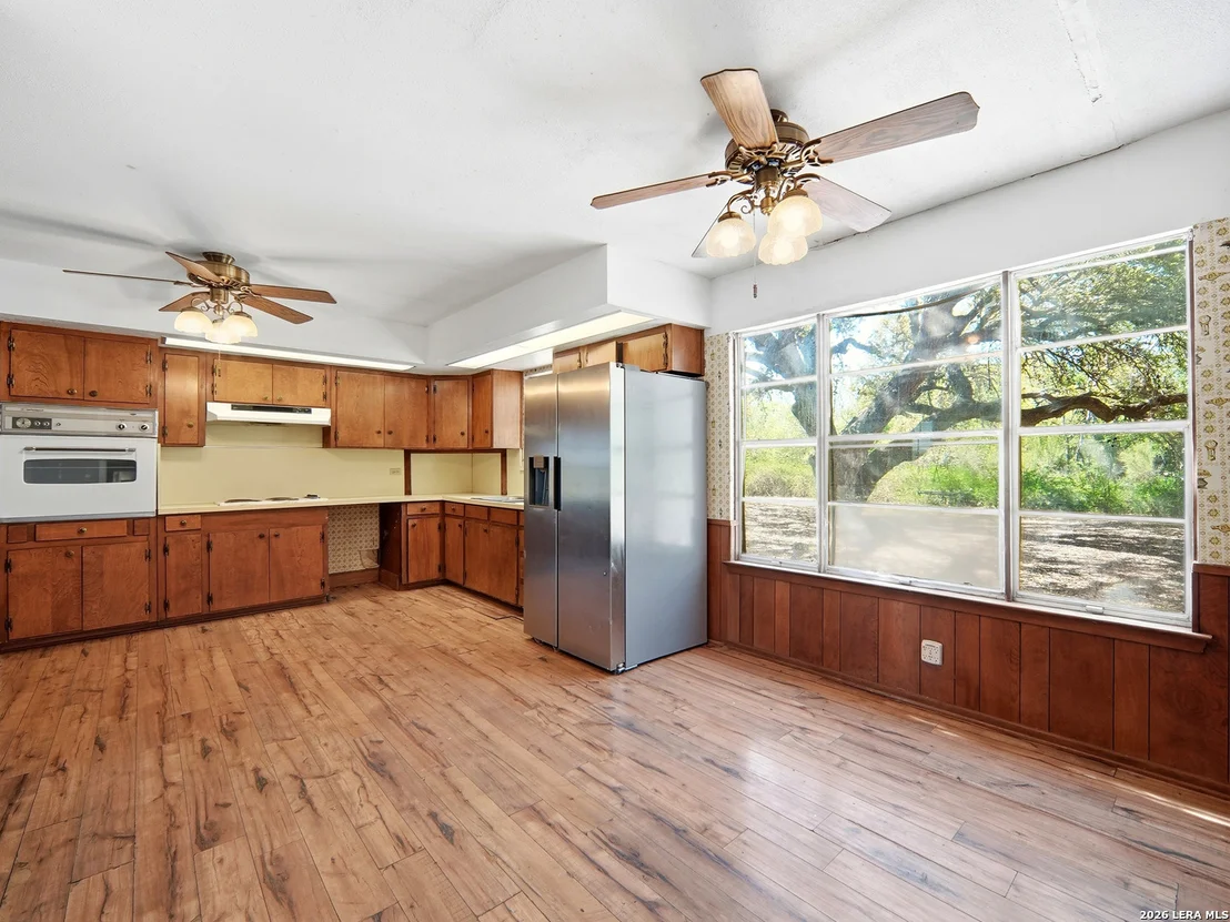 Photo of 300 Avenue M