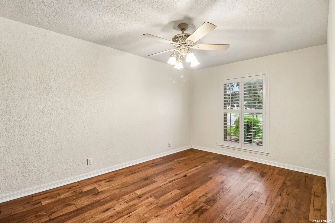Photo of 102 Meadowland