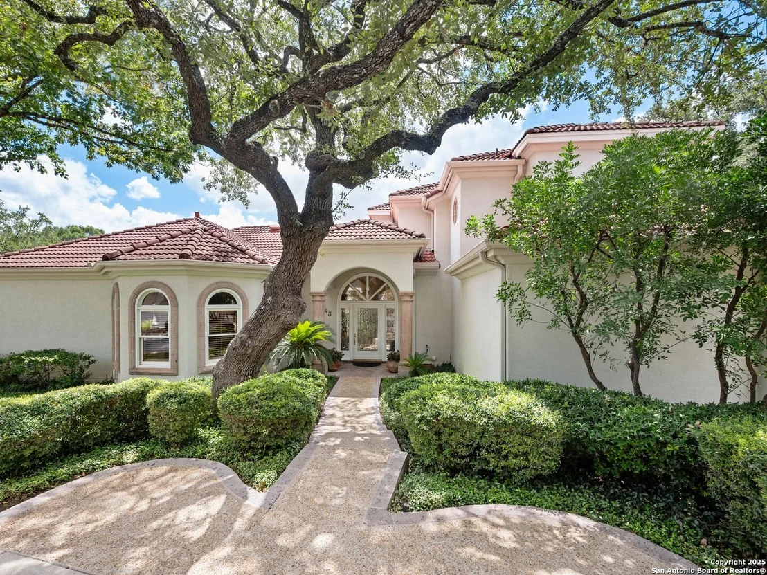 Photo of 43 Stratton Ln