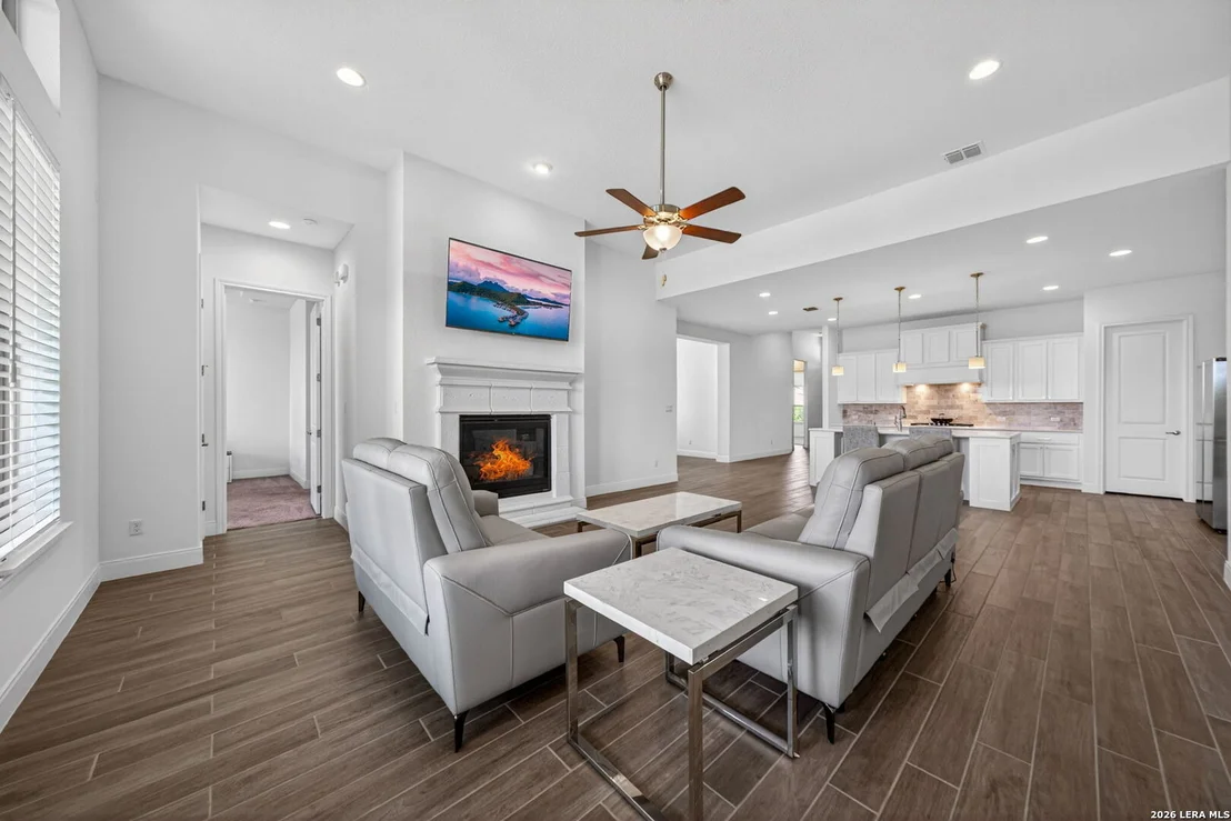 Photo of 23218 Curvado
